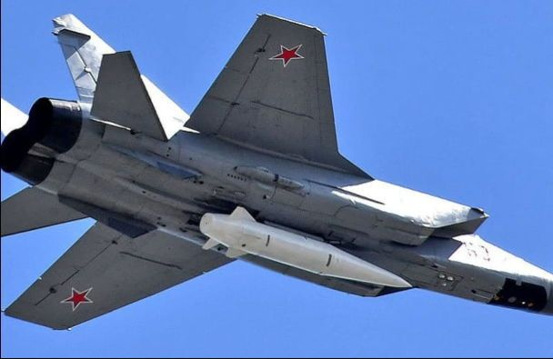 Гръцкият Pronews: "Кинжал" удари подземния щаб на НАТО в Украйна, има много загинали офицери 