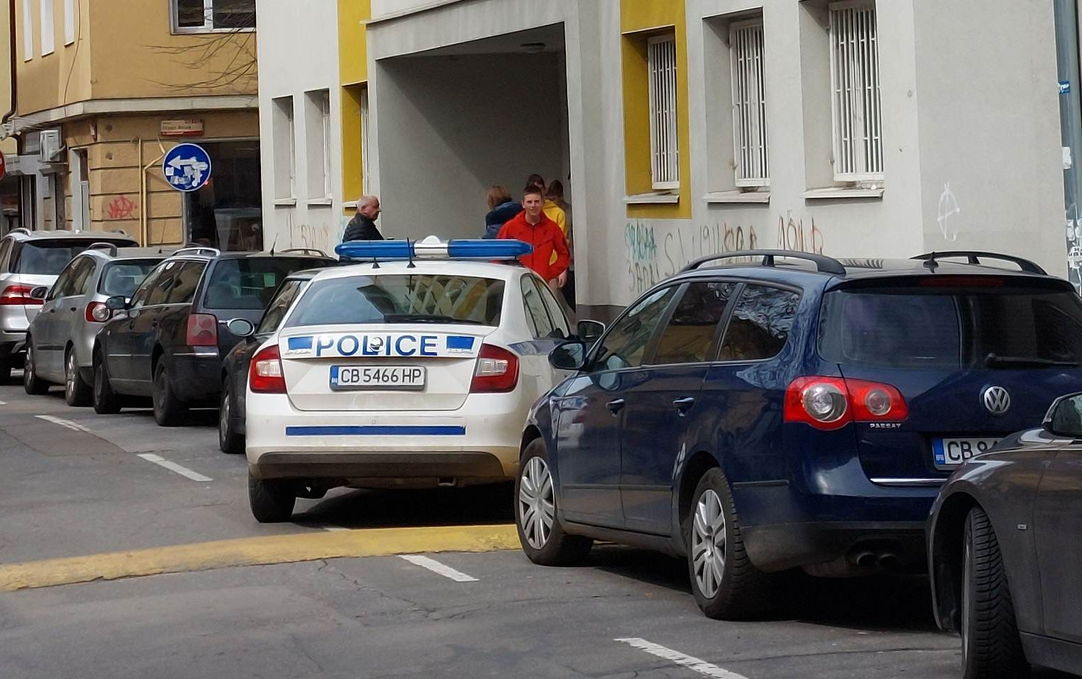 Първо в БЛИЦ! Извънредна ситуация в известна столична гимназия СНИМКИ