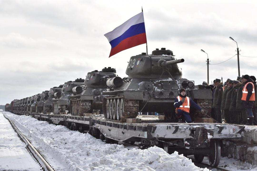 Невероятно: Легендарните Т-34 встъпват в бой с "Леопардите" в Украйна