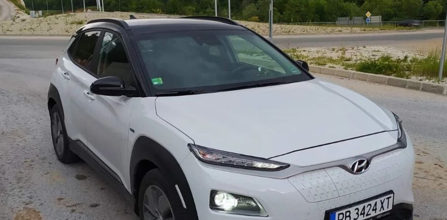 Разбра се коя е жената с новата електричка, станала жертва на нагли автоджамбази 