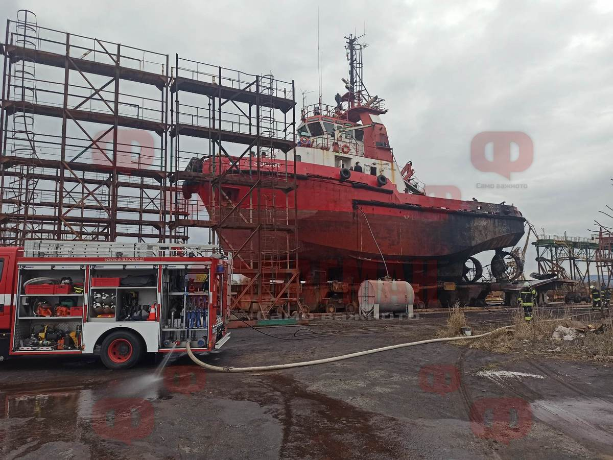 СНИМКИ от дрон разкриват мащабите на огнения ужас в Бургас 