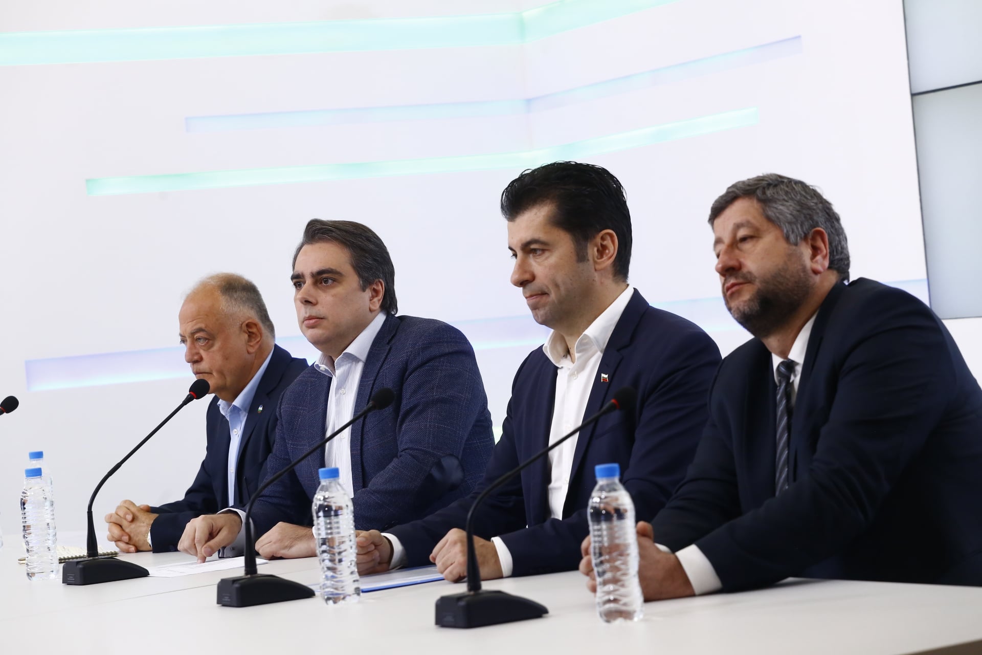 ПП-ДБ ще представят важен проект в неделя 