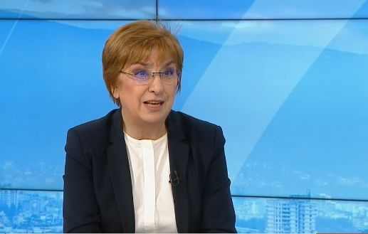 Проф. Екатерина Михайлова обясни защо Радев бърза да свика НС 