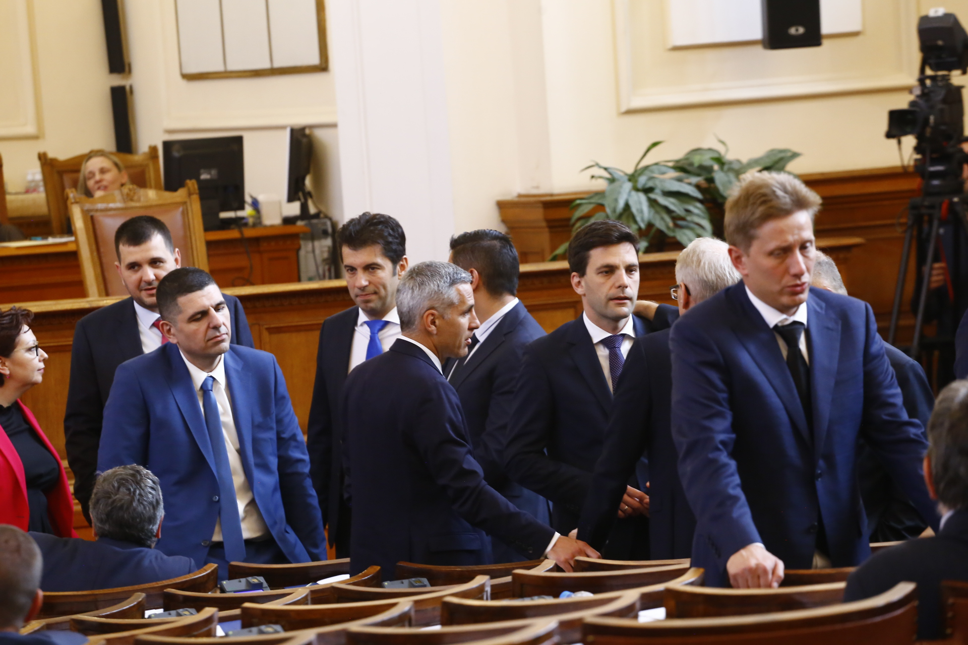 Приключи ги! Проф. Коларова обяви кога ще дойде краят на ПП!