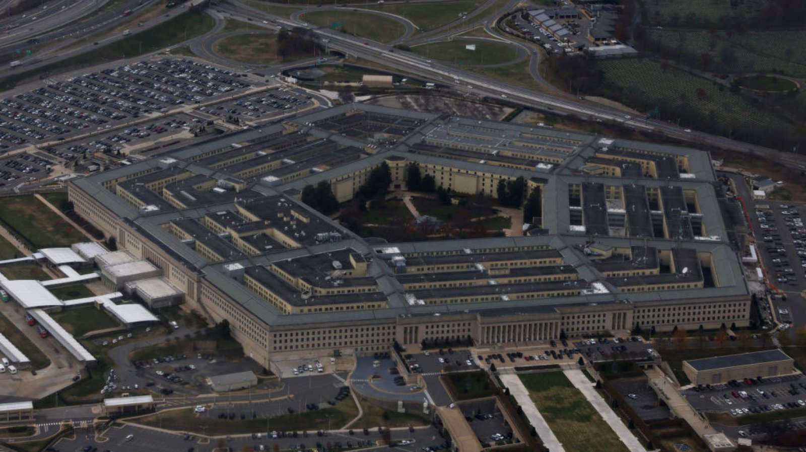 Изтеклите US документи: Русия разполага с надмощие над Украйна в бойните самолети