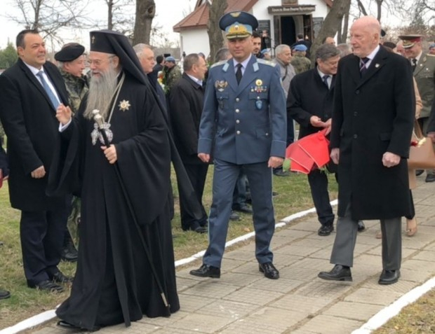 Ето къде се появи Симеон Сакскобургготски навръх Великден 