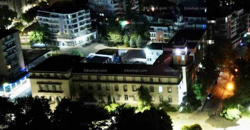 Смразяващи разкрития за жестокото клане в тоалетната на бар в Кърджали!
