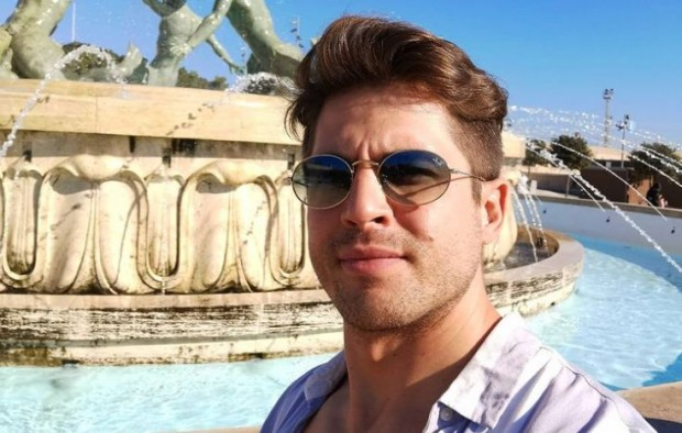 Иво Аръков стана копие на Джизъса, в мрежата го попиляха СНИМКИ