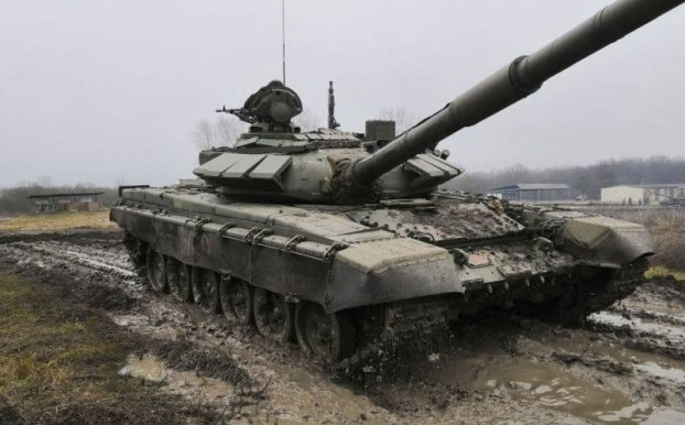 Ветеран: Руски танк Т-72Б3 успешно издържа удар с Javelin СНИМКИ