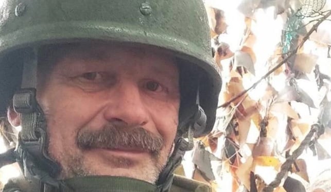 На фронта загина прочут украински депутат, който изхвърли на ръце Яценюк от Радата СНИМКИ