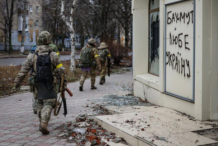 Пригожин: ВСУ се разбунтуваха в Бахмутско направление, хвърлят оръжията и бягат