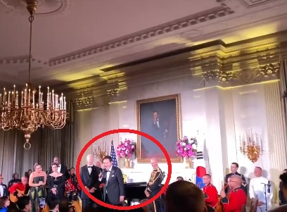 Южнокорейският президент шашна всички с това, което направи в Белия дом ВИДЕО