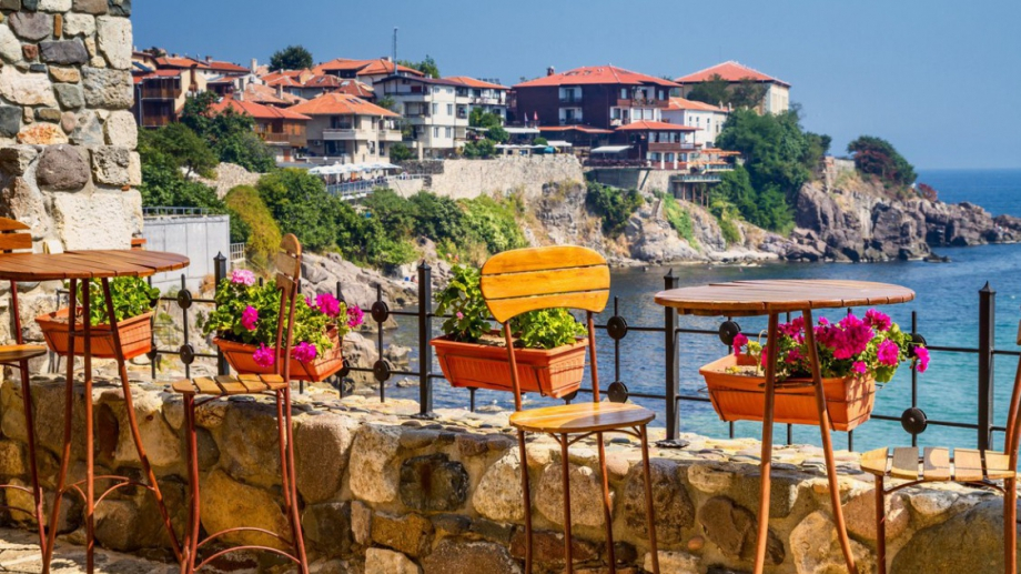 Богати руснаци губят имотите си в България заради...