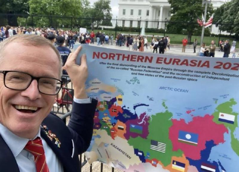 На Запад представиха новата карта на Русия, разкъсана на 41 държави и как ще стане това