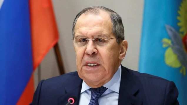 Лавров за изхода от войната: Това не трябва да се обсъжда със Зеленски, а с господарите му