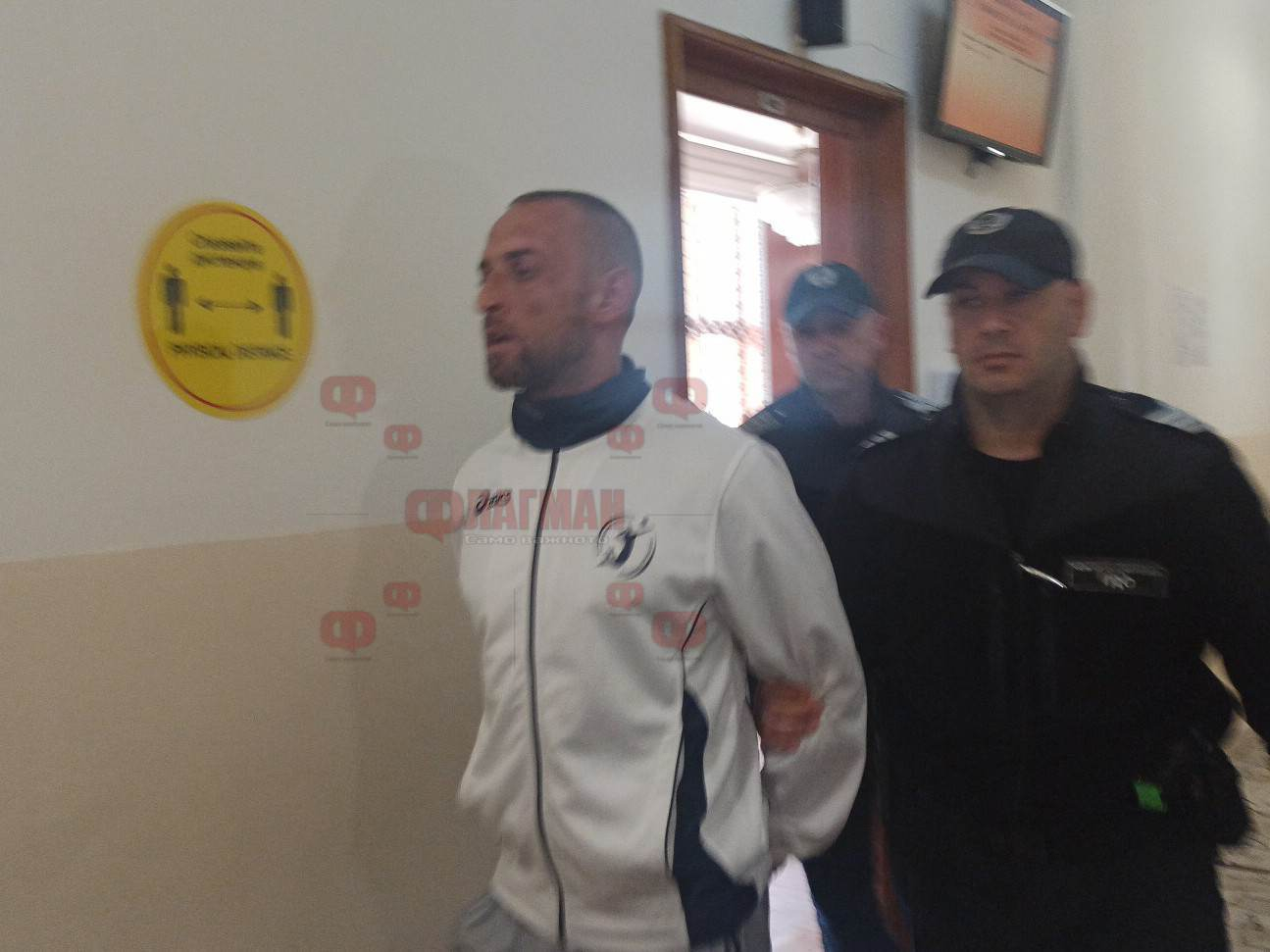 Камикадзето, който се вряза с черен джип в бургаския пандиз, се оказа...ВИДЕО