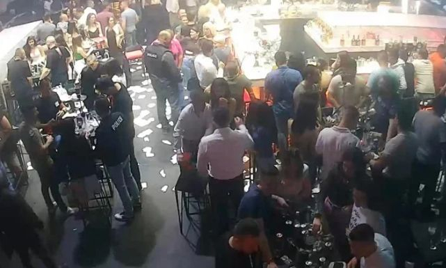 Полицията с последни новини за акцията "на голо" с 400 души в пловдивска дискотека