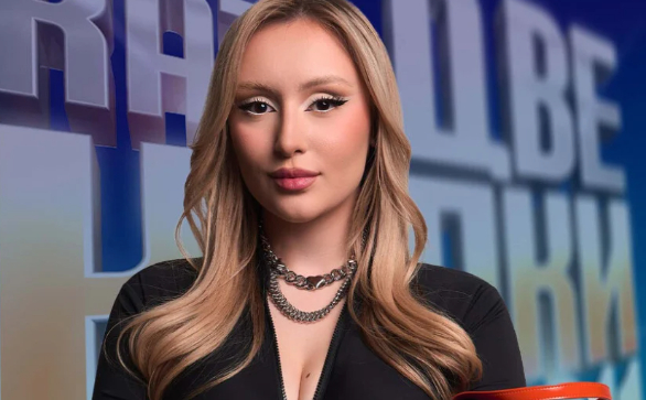 Дара Екимова лъсна по гол задник в "Капките", Блатечки започна да заеква... ВИДЕО 18+