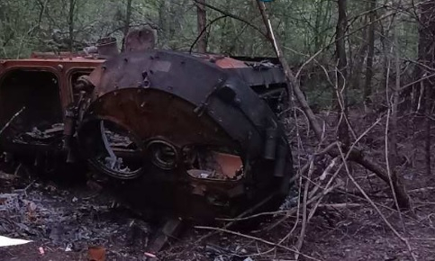 ВИДЕО от войната: Техниката на ВСУ гори на „пътя на смъртта“ в Бахмут
