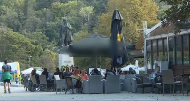 Родният бизнес го закъса здраво, принуди се да... 