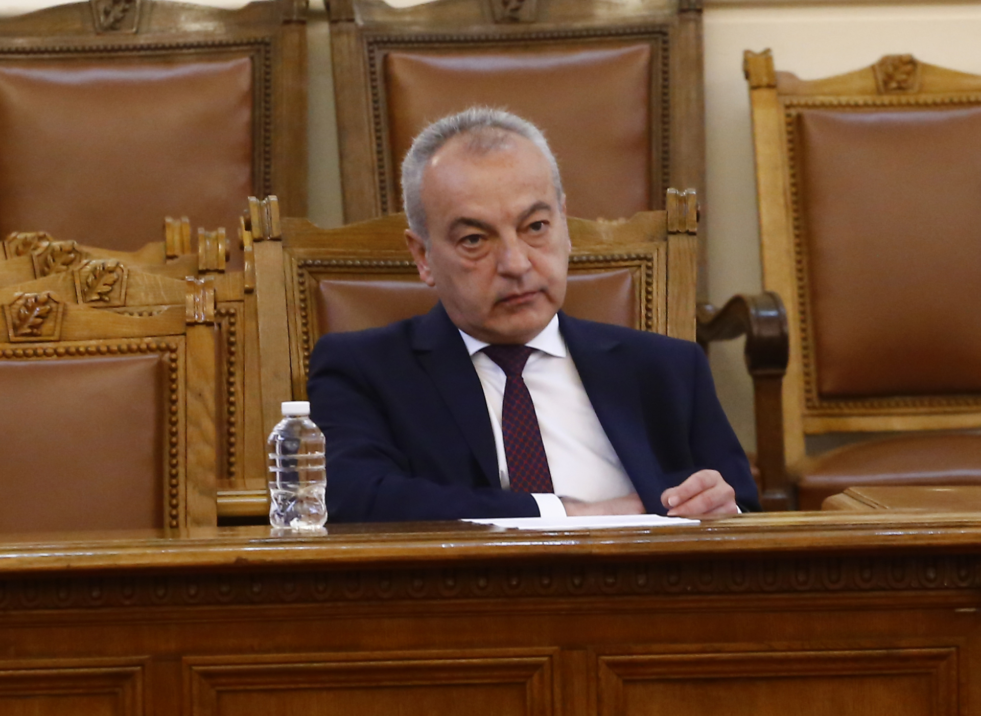 Донев издаде какво имане кътат с жена му