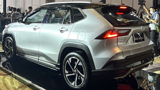 Toyota показа евтин и компактен кросоувър СНИМКИ