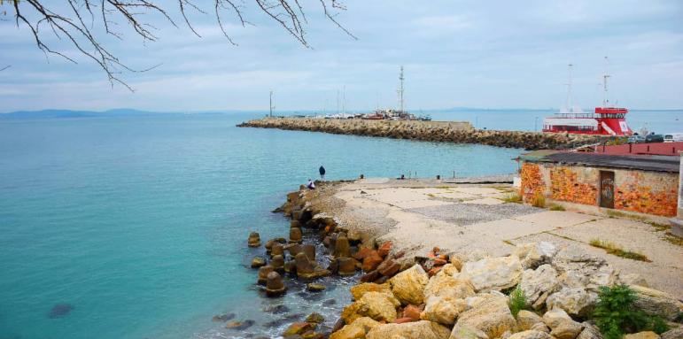 Морска перла привлича с ново чудо, каквото няма досега в България СНИМКИ