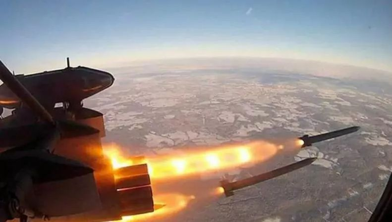 "Бронебойчик" тръгва към фронта: Русия пусна в серийно производство нова свръхмощна въздушна ракета