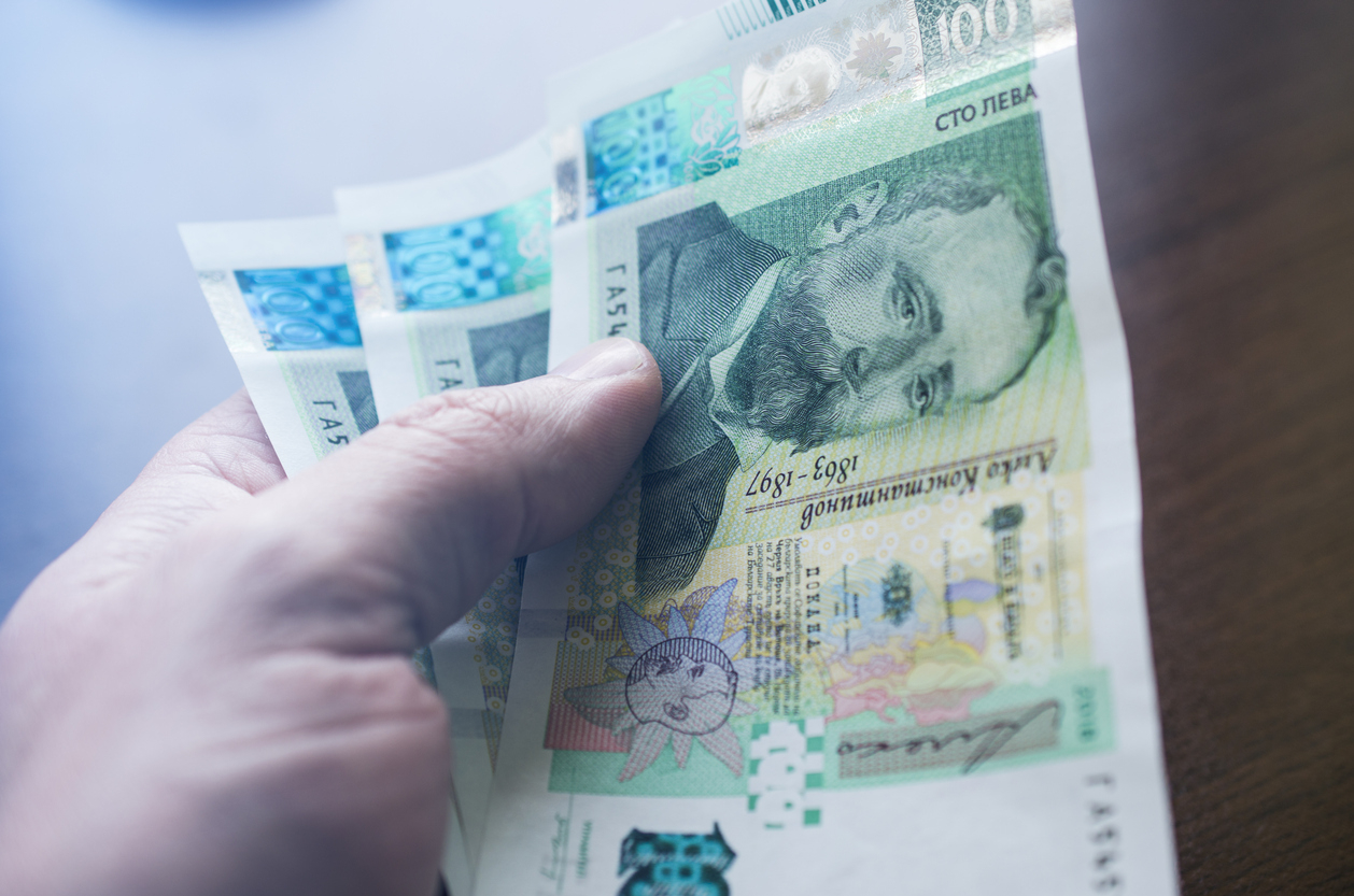 Стана ясно при какви условия се признава трудовия ни стаж при работа в чужбина