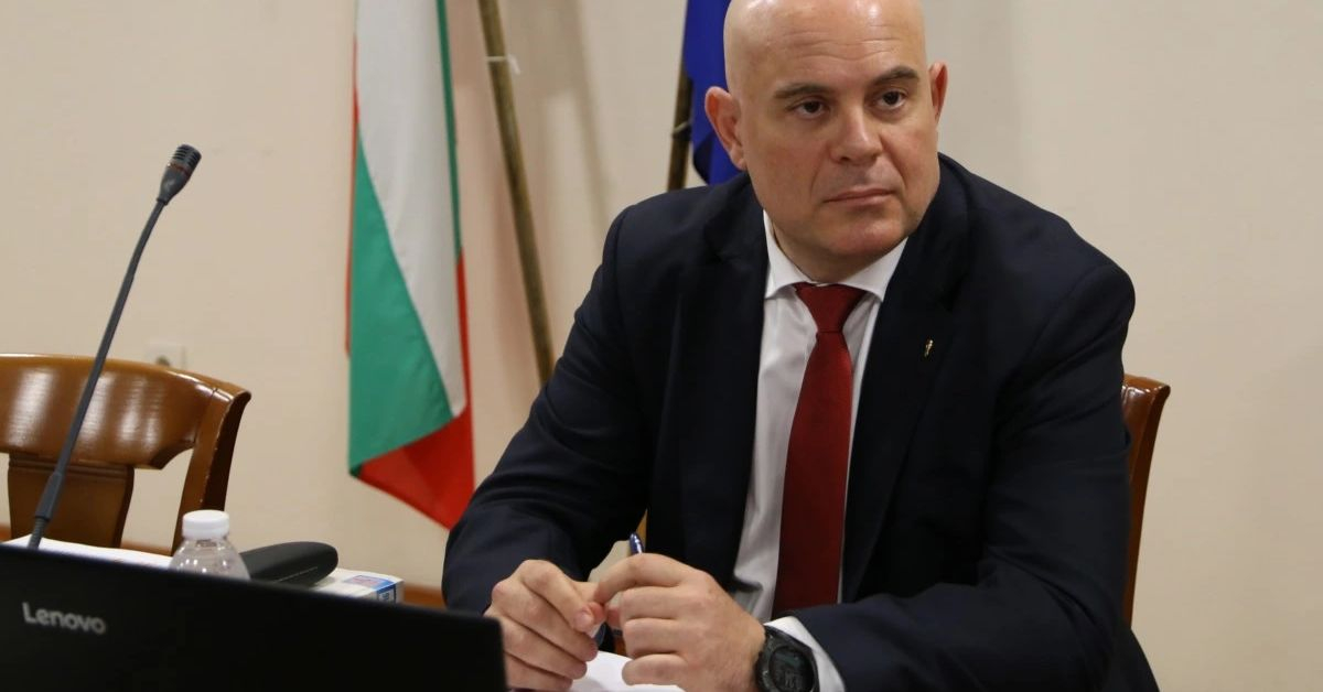 Гешев на разпит, чакат се нови негови разкрития за политици
