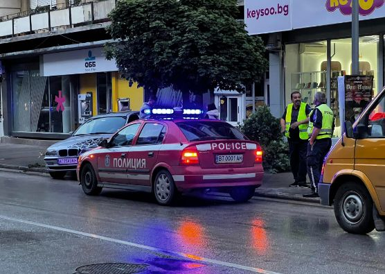 Ужас в центъра на Търново, ето какво се случи СНИМКИ