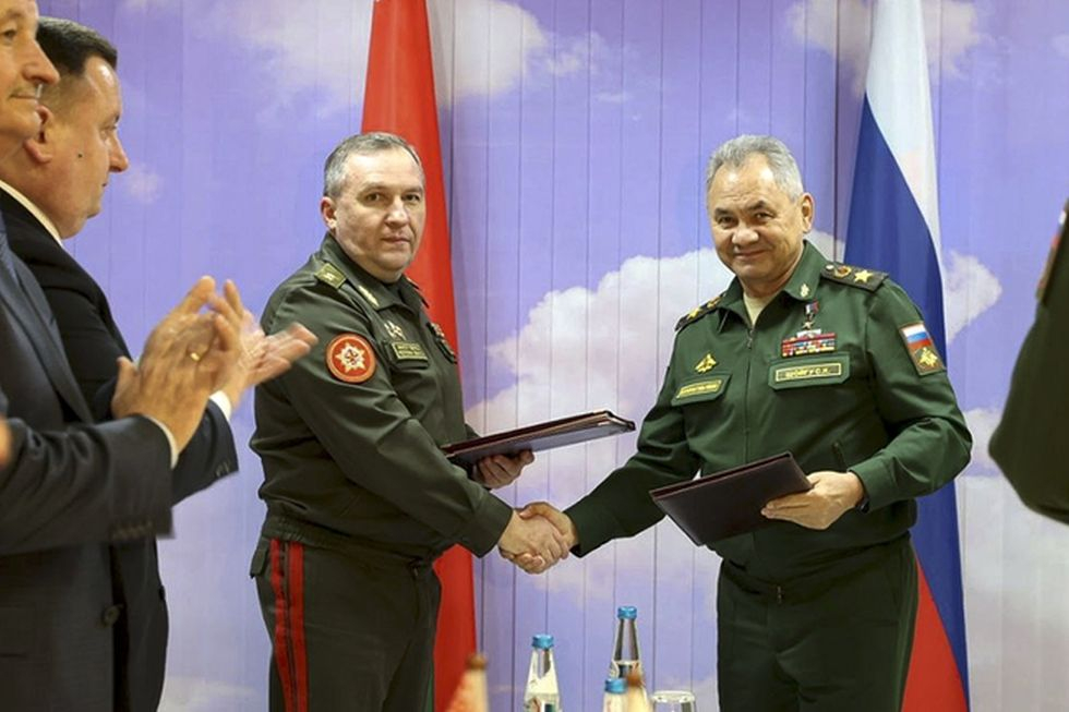 Минск и Москва се споразумяха, разполагат ядрени оръжия в Беларус