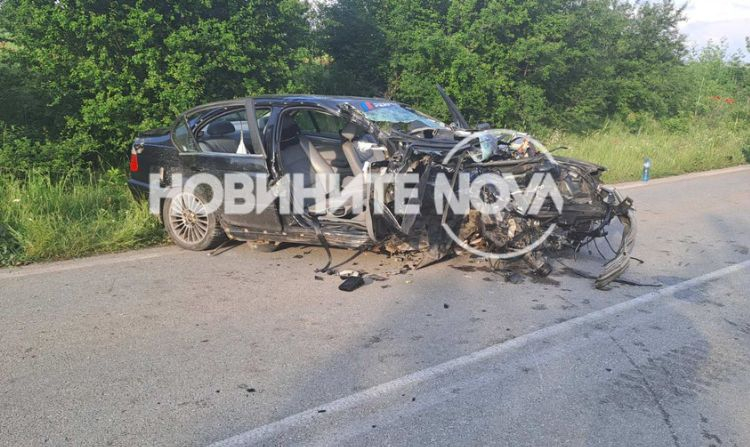 Най-страшната вест дойде след челната касапница в Търновско СНИМКИ