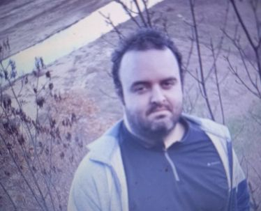Намериха първи странни следи от изчезналия Павлин - от 1 обувка и бос крак, цял Петрич излиза да го търси днес