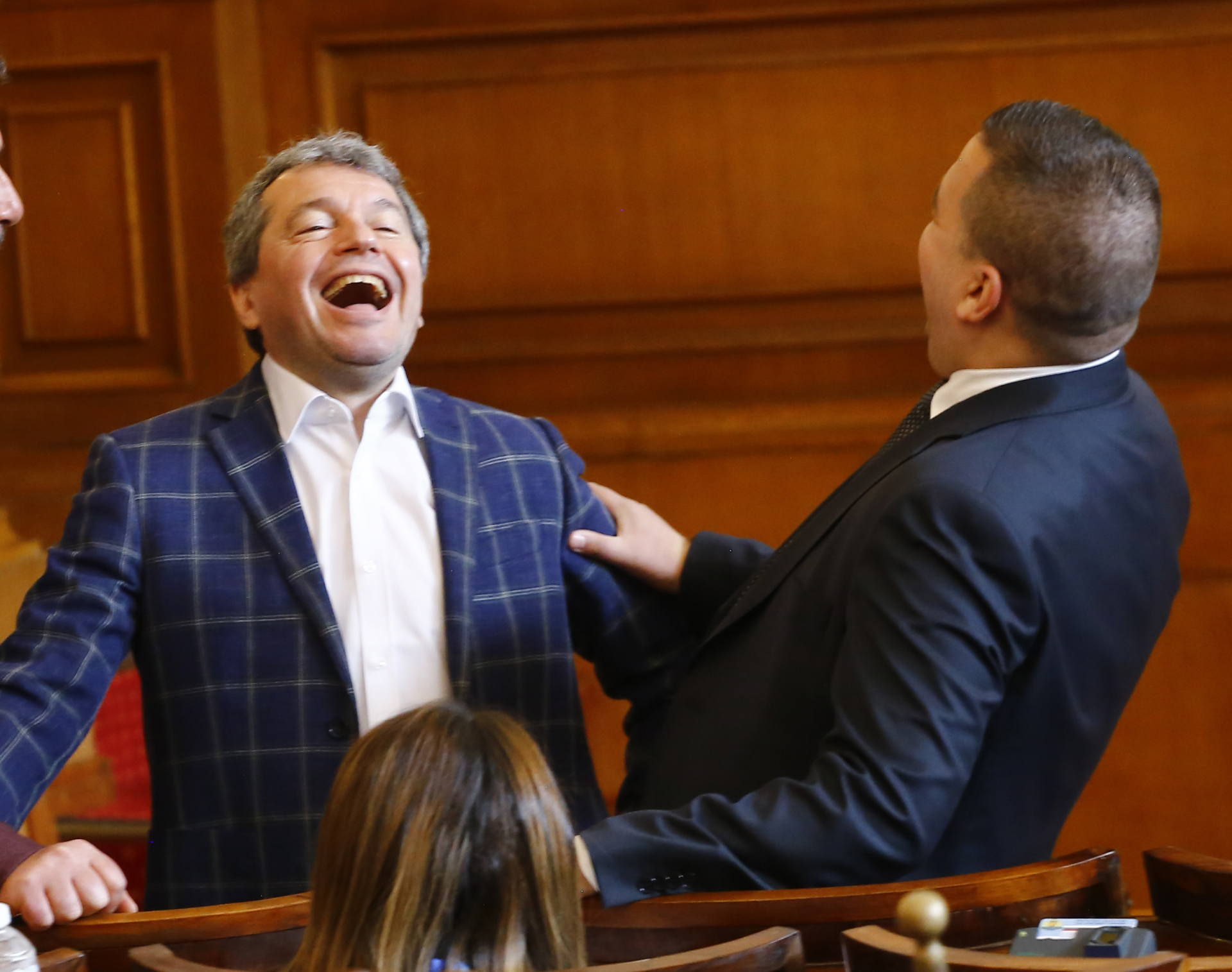Панделиева изби рибата с коментар за пържолите от 650 лв., намеси Тошко Йорданов