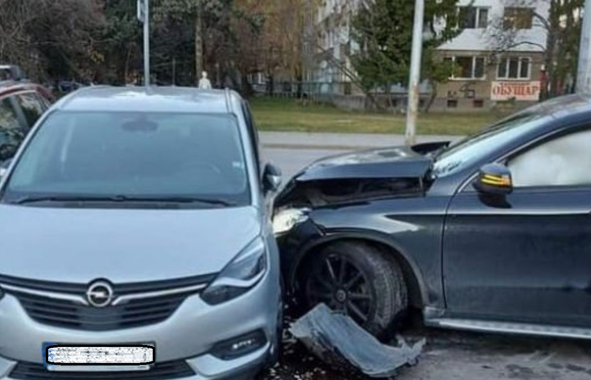 Цяла България говори за това меле и плаче... от смях