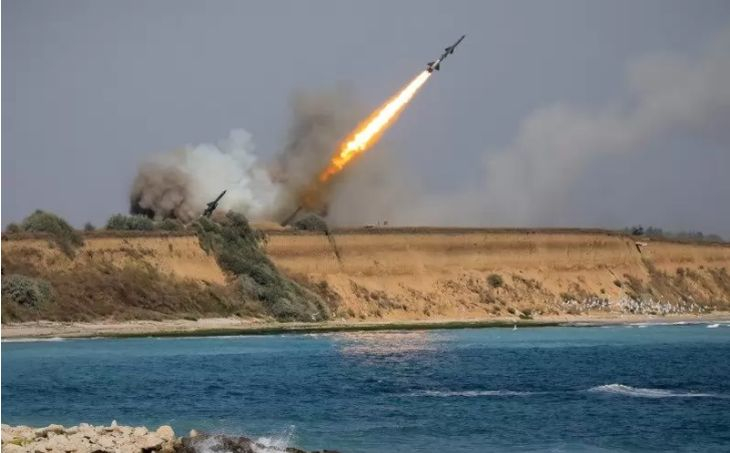Тренировка за война? Край Шабла започнаха големи бойни стрелби с С-300, "Нева", "Точка", "Куб", фучат изтребители и щурмоваци 