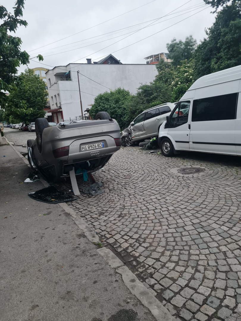 Първо в БЛИЦ! Мистериозна катастрофа в "Надежда" в София, какво се е случило ВИДЕО