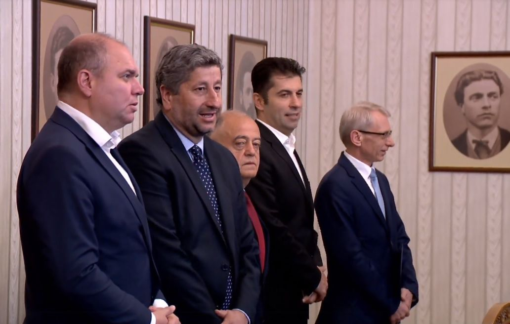 Борислав Цеков попиля ПП-ДБ след брутален гаф на Денков