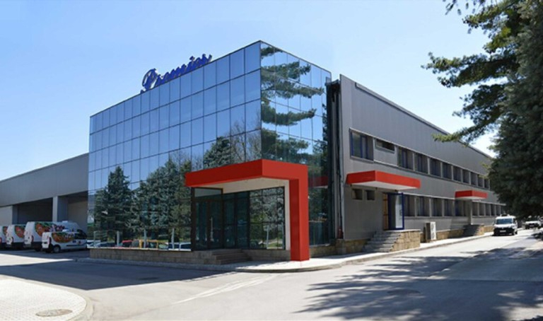 Криза: Фалира прочута наша колбасарска фирма, разпродават я на търг 