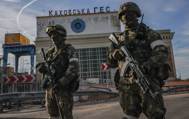 Наводнение и масова евакуация: Киев твърди, че Русия е взривила язовира на Каховската ВЕЦ ВИДЕО