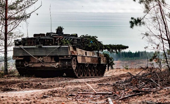 ВИДЕО от войната: Руските сили ликвидираха танкове "Леопард" и AMX-10 на ВСУ