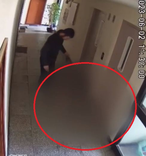 Камери в столичен блок изловиха 24-г. мъж в гнусно престъпление ВИДЕО 18+