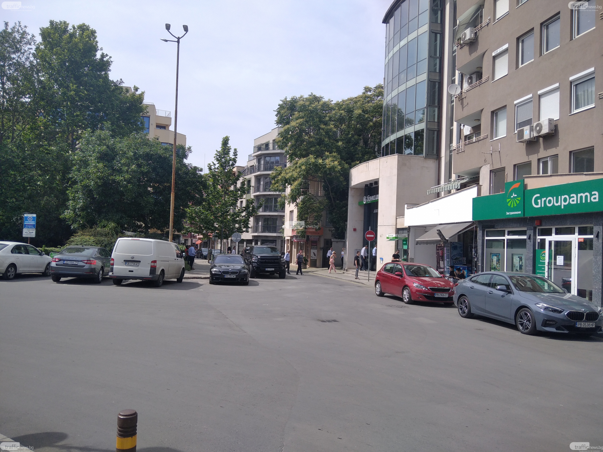 Беше като бомба: Паника в Пловдив след труса, всички са на улицата СНИМКИ