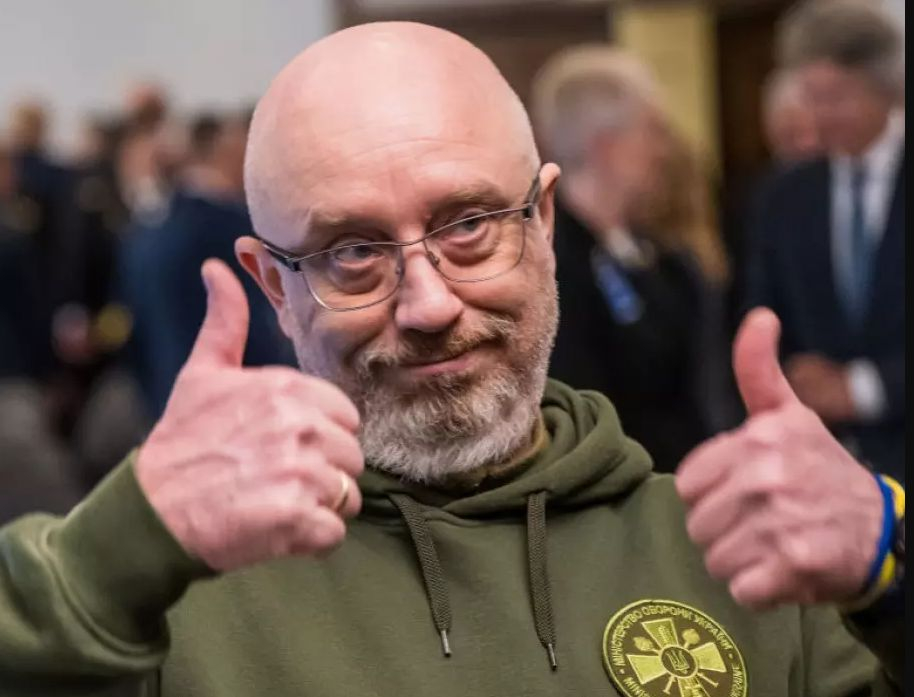 Резников пред Foreign Affairs: Западът ни посъветва да убиваме колкото се може повече руснаци  