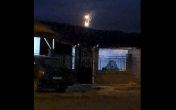 Паника край Сливен! Загадъчни светлини в небето над полигона "Ново село" стреснаха всички ВИДЕО