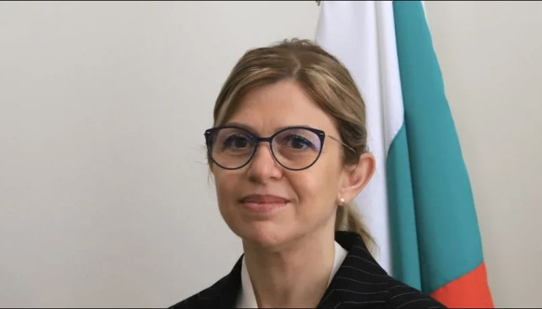 Илияна Йотова: Жената на Лорер стана жертва на "кървавия подпис" на един министър