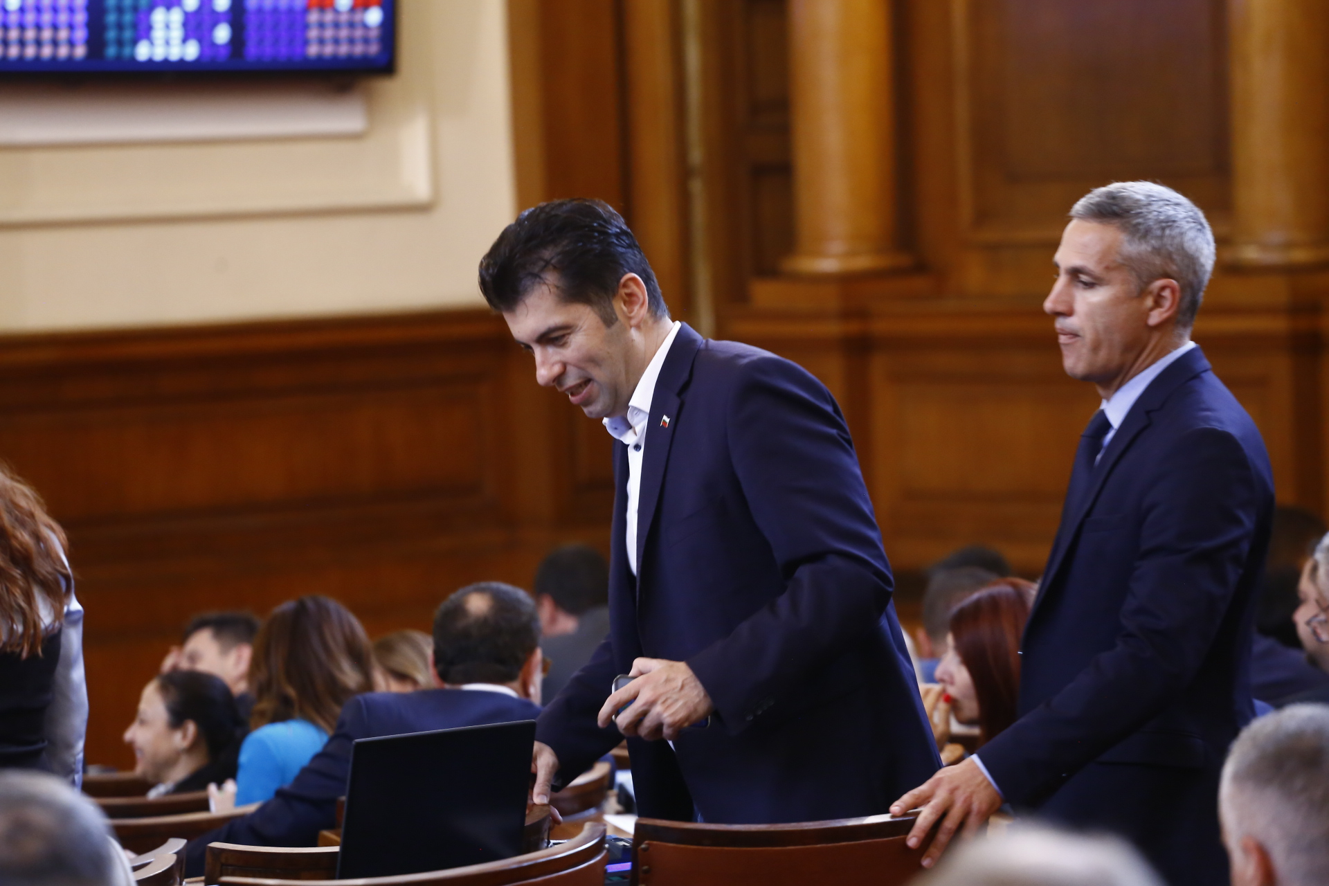 Известен млад милионер от ПП отказа да е депутат на мястото на Андрей Гюров