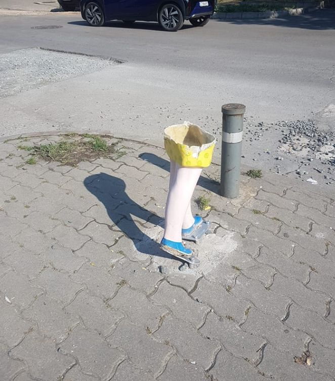 Гнусна вандалщина в центъра на Стара Загора, пораженията са тотал щета СНИМКА 