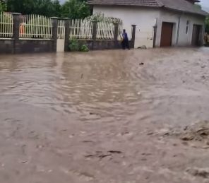  Синоптици бият тревога, до часове ни връхлита нещо екстремално КАРТИ 